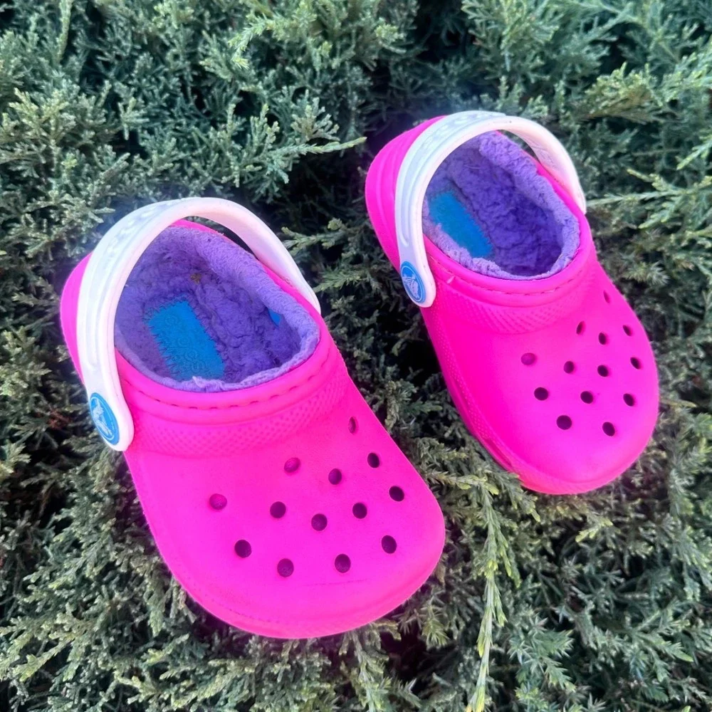 Crocs Kids Classic Lined Clogs Toddler Size 5 Neon Pink Purple Sandals